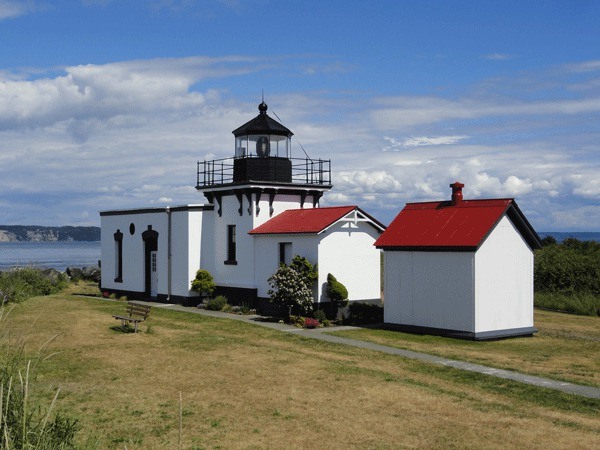 The Point No Point Lighthouse after its restoration looks similar to how it did in 1938.