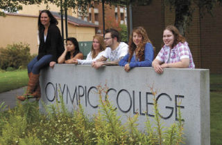 Olympic College students (from left) Annmarie Norcott