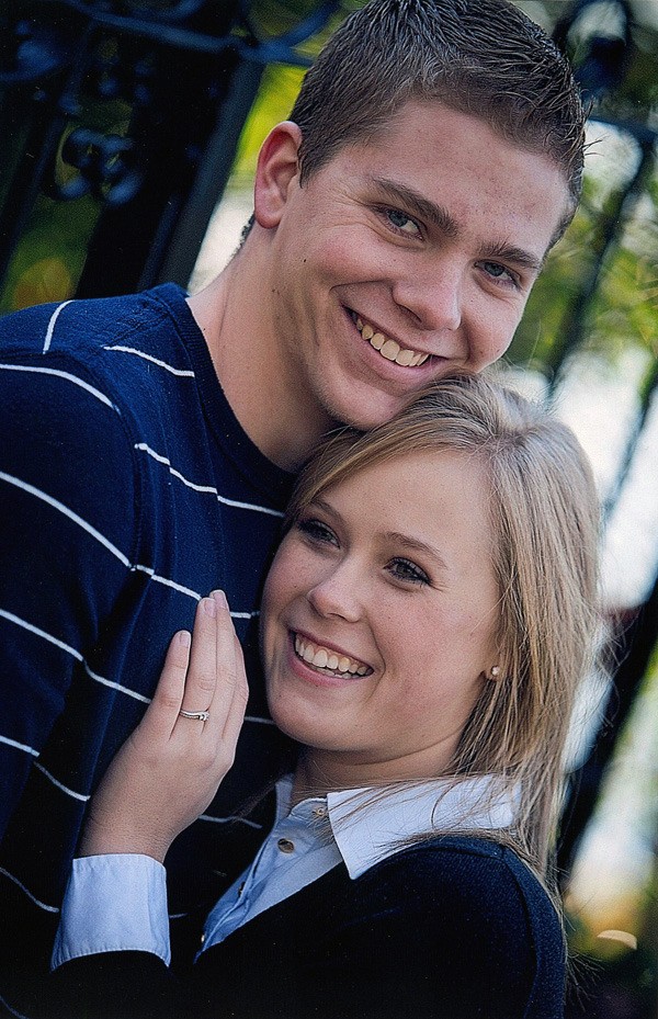Kyle Phillip Eggers and Lindsay Ann Thornell are happy to announce their upcoming wedding