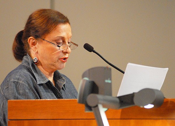 Joyce Merkel of Silverdale explains her disdain for electronic signs to the Kitsap County commissioners on Oct. 6.