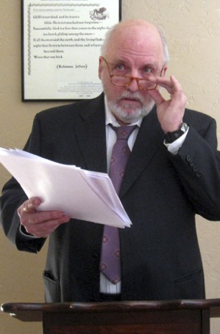 Poulsbo actor Ken Grantham plays the legendary Roethke in Island Theatre's reading of 'First Class.'