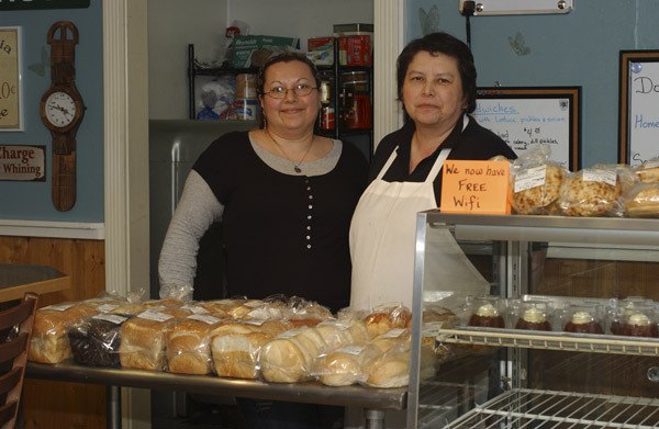 Lois Sietman (right) and daughter Teresa Ehrhardt have been busy at Nostalgia House Bakery and Deli since taking over from Dippity Donuts on Nov. 1.