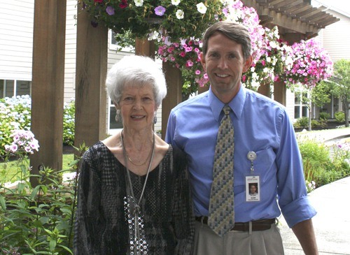 Jan Dillan and Glen Melin of Crista Retirement Community take a moment to celebrate Dillan’s recent reception of the Aging Services of Washington’s Senior Star Award. Dillan was one of two seniors in the state to win the annual award and award officials cited her ability to encourage others as a reason for giving her the honor.