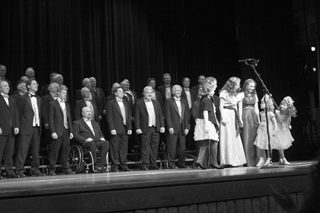 The Kitsap Chordsmen and Cleaver Gals performed barbershop-style songs last Saturday.