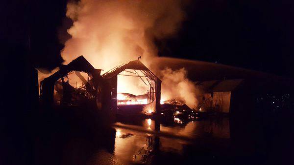 A fierce fire consumed six vessels and their housing sheds early Sunday morning at the Port Orchard Yacht Club.