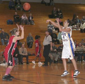 Bremertons Naomi Abad put up 14 points in Tuesdays win.