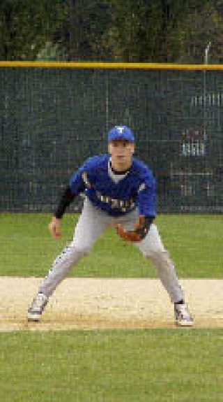 Oly’s Jordan Halstead gets ready on ‘D’ in Tuesday’s 5-1 win.