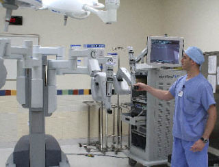 Silverdale hospital welcomes $1.7M robot surgeon