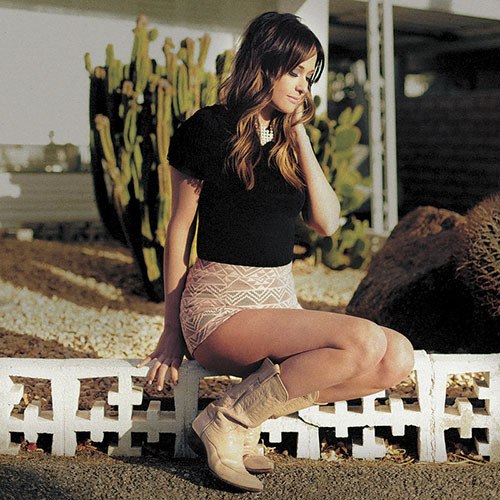 Country singer/songwriter Kacey Musgraves performs July 17.