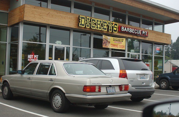 Dickey’s Barbecue Pit opened a new store in Port Orchard this week.