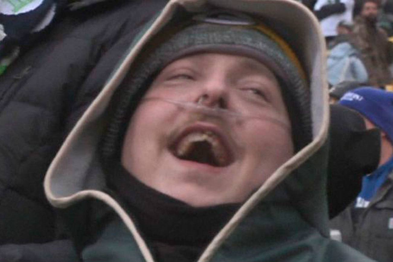 Port Orchard Packers fan dies following cherished visit