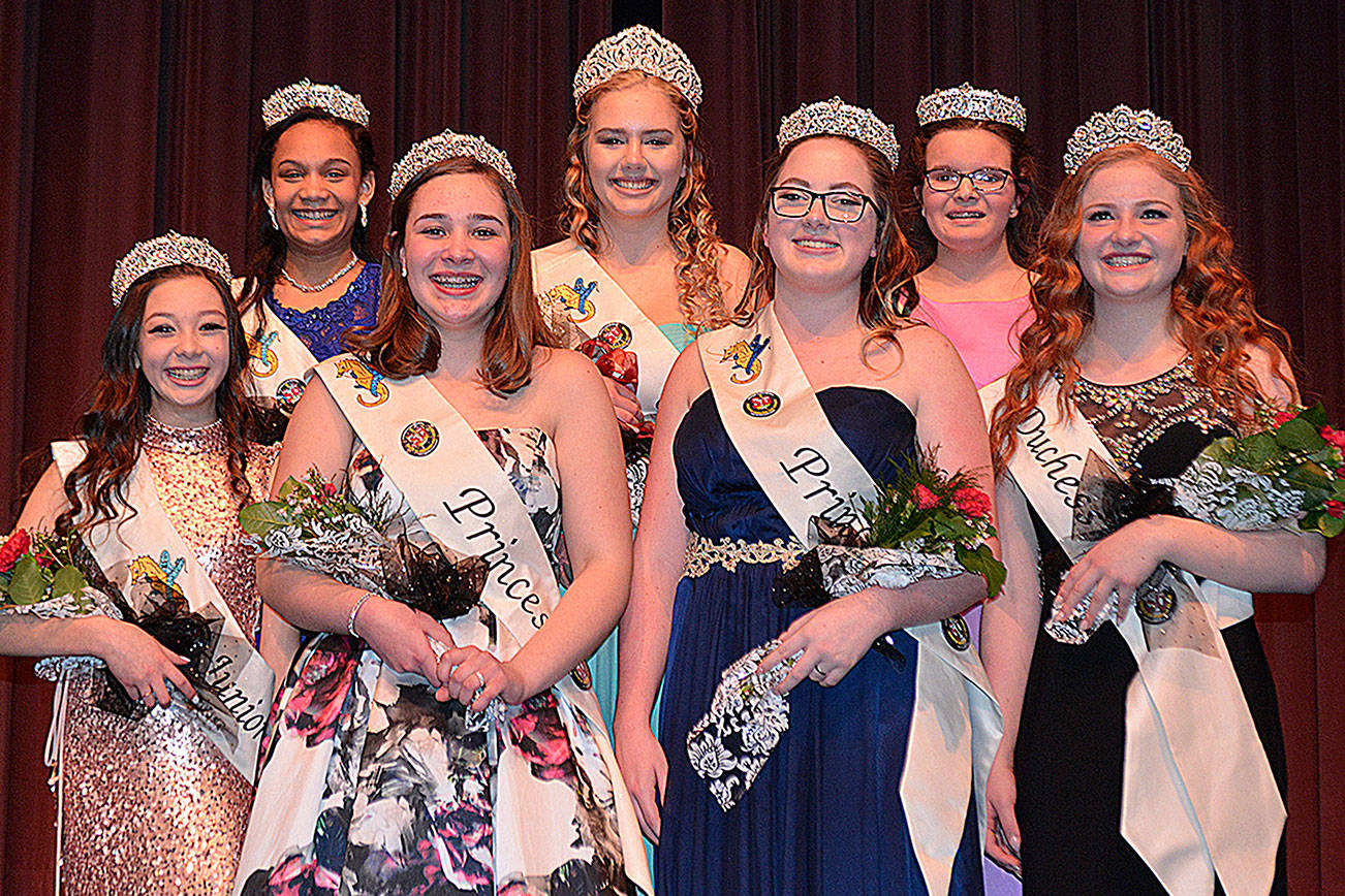 Alainna Widdifield is crowned 2017 Fathoms O’ Fun royalty queen