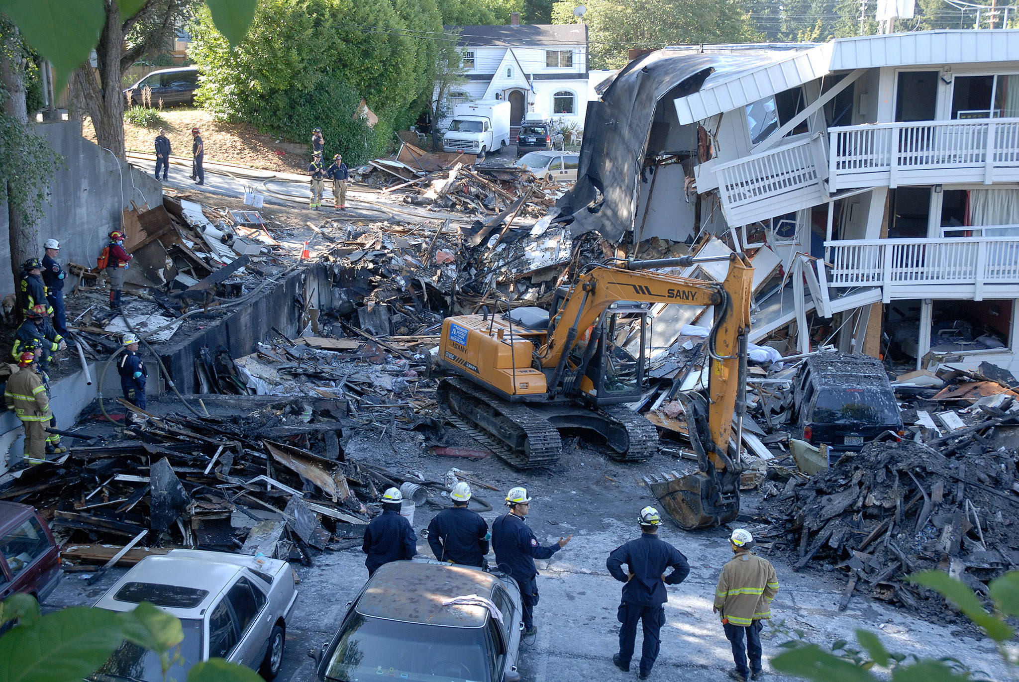 Responders look at the aftermath of an explosion at the Motel 6 on Kitsap Way Aug. 18, 2015.                                Kitsap News Group file photo