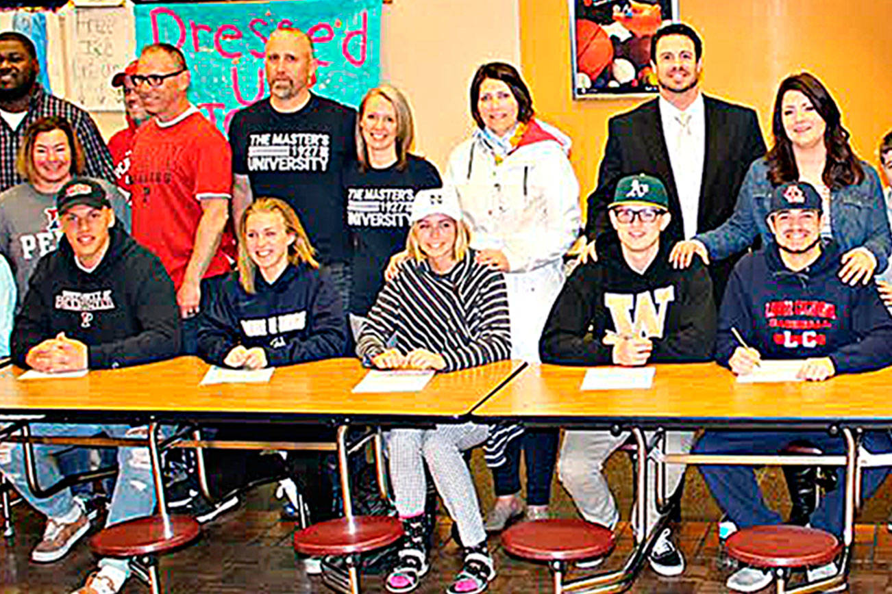 Ten SK athletes sign letters of intent