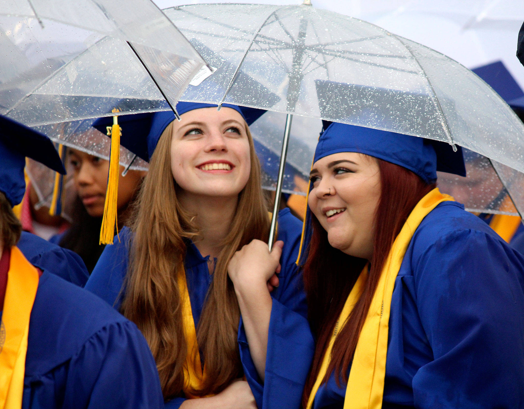 Rain can’t put a damper on Bremerton High School’s graduation ceremony