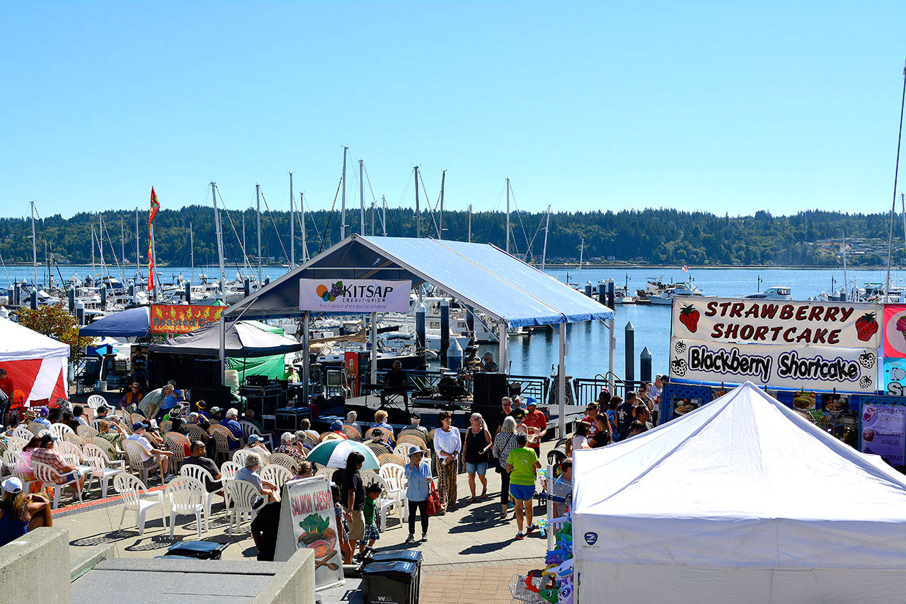 Even before noon on Saturday, the crowds had made their way to the Blackberry Festival. (Mark Krulish/Kitsap News Group)