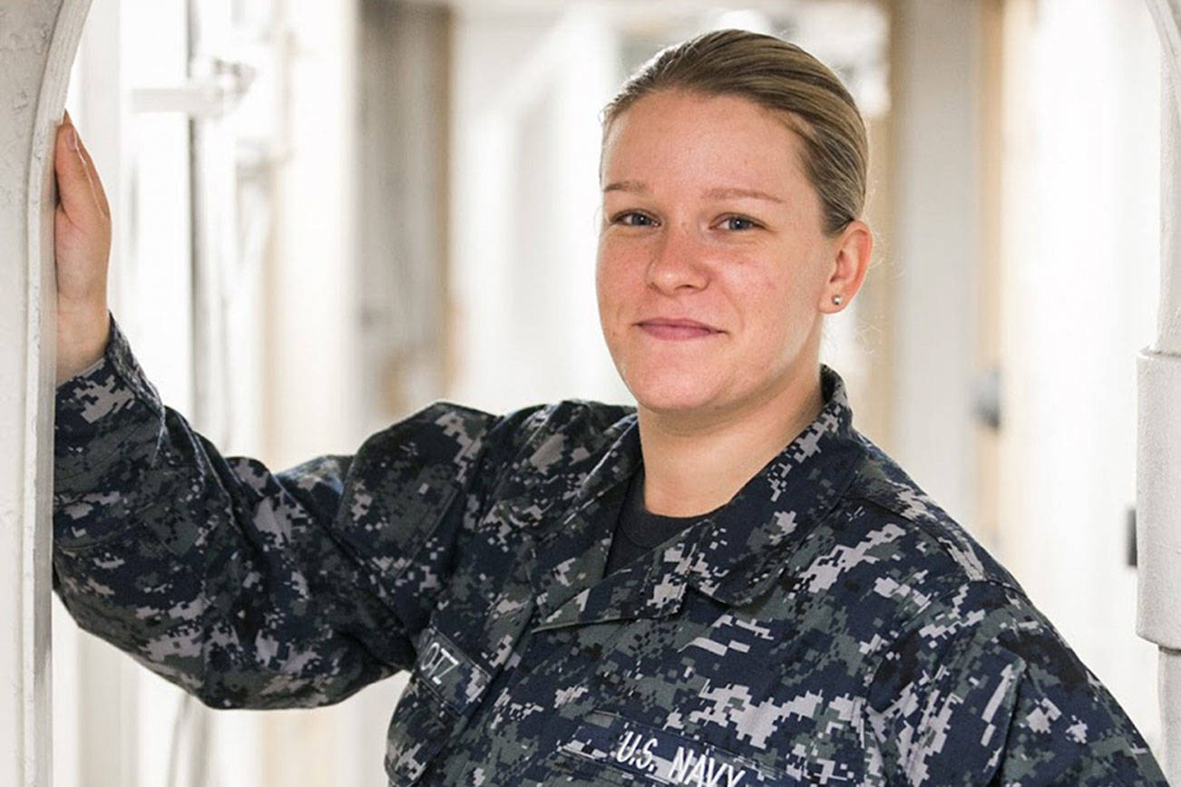 QMSN Hannah Motz. (Senior Chief Petty Officer Gary Ward/U.S. Navy)