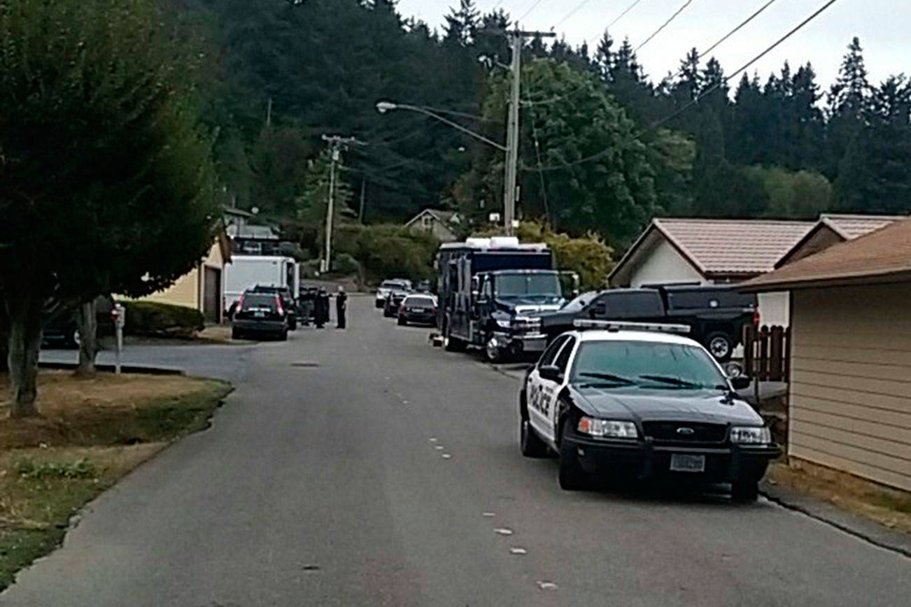 UPDATE | Man shot by SWAT team in Bremerton taken to Tacoma hospital with wrist and hip injuries