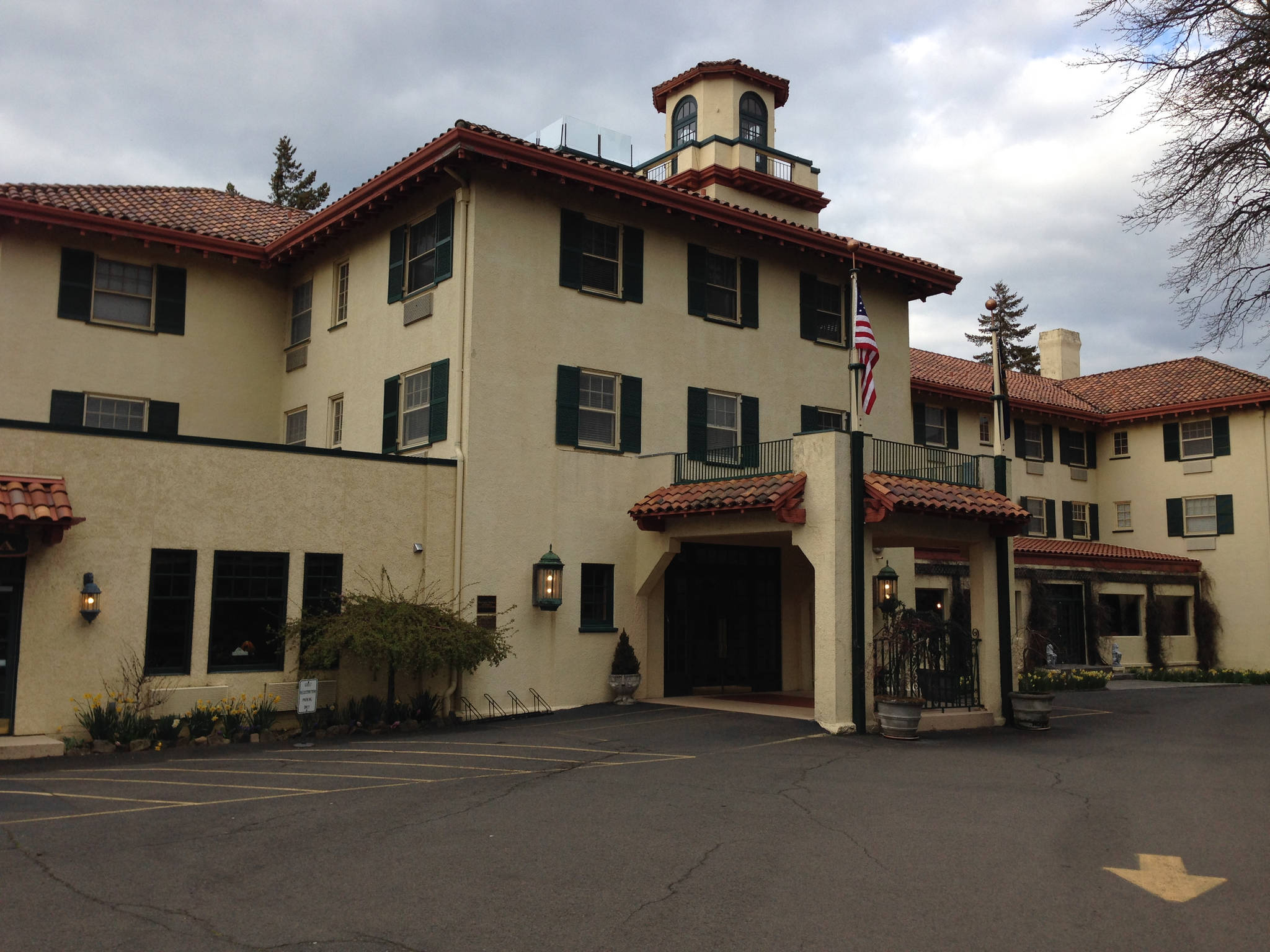 The fifth annual Great Northwest Wine Invitational Wine Competition took place last week at the historic Columbia Gorge Hotel in Hood River Hotel in Hood River, Ore. (photo by Andy Perdue/ Great Northwest Wine)