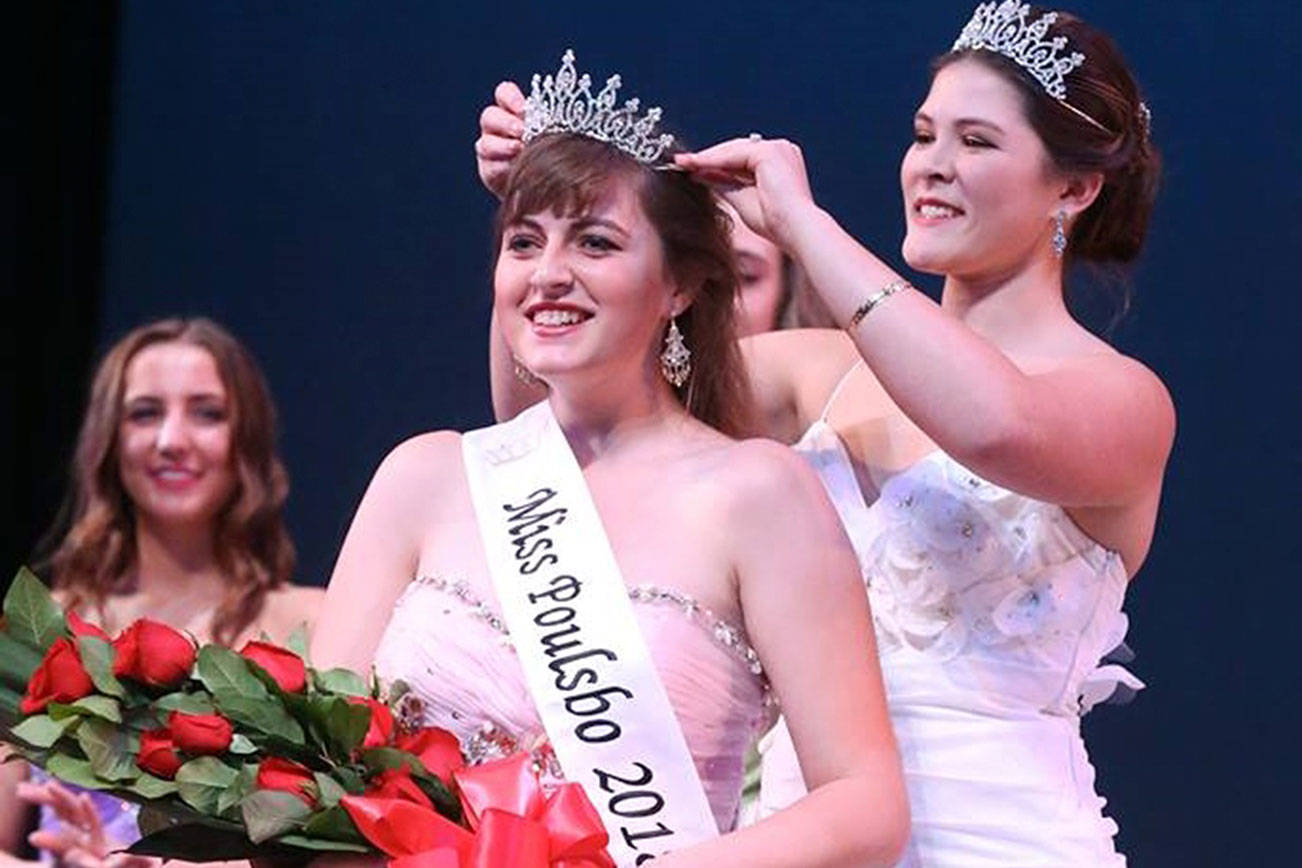 Miss Poulsbo 2017 Caroline Atkins crowns Natalia Tucker as Holly Rouse looks on.                                Jesse Beals/Olympic Photo Group