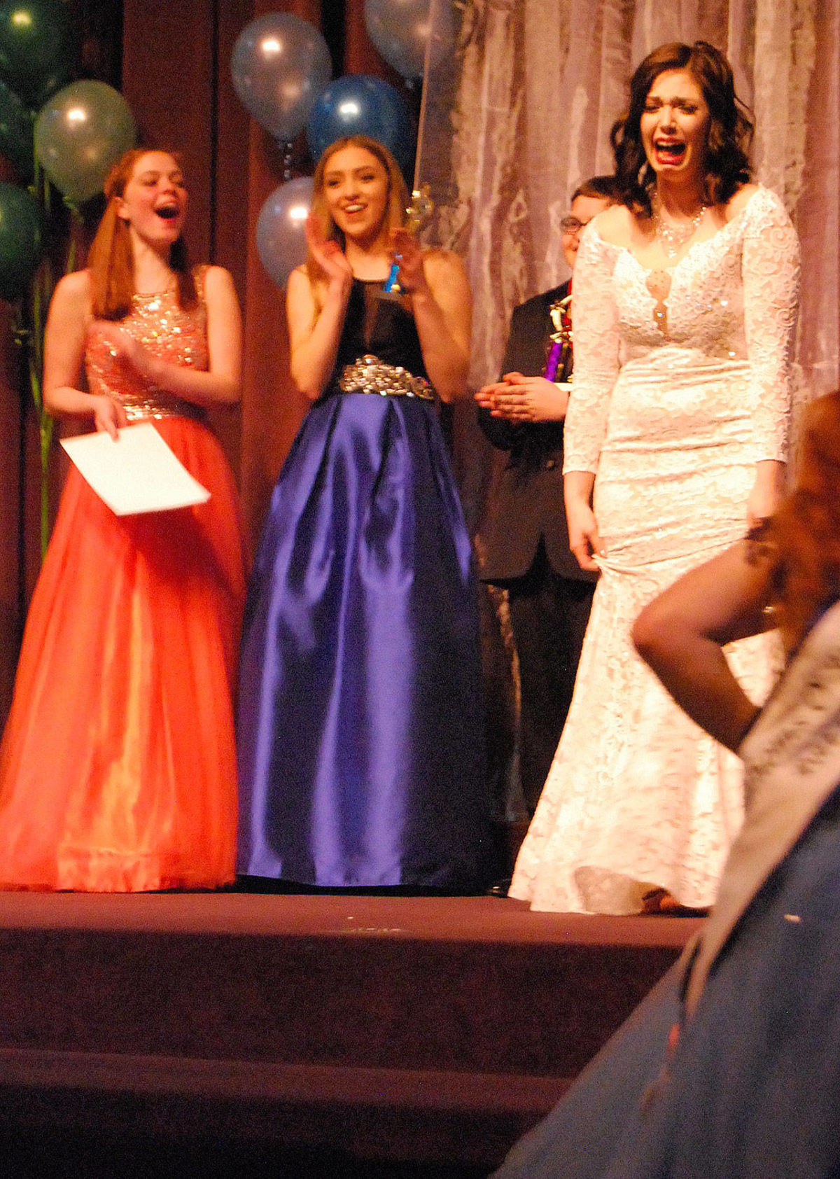 Tamara Medal is new Fathoms O’ Fun Royal Court queen Kitsap Daily News