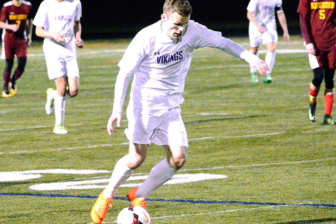 &lt;em&gt;George Beddoe dribbles up the field for North Kitsap during an early-season game against Kingston. &lt;/em&gt;Mark Krulish / Kitsap News Group&lt;em&gt;&lt;/em&gt;