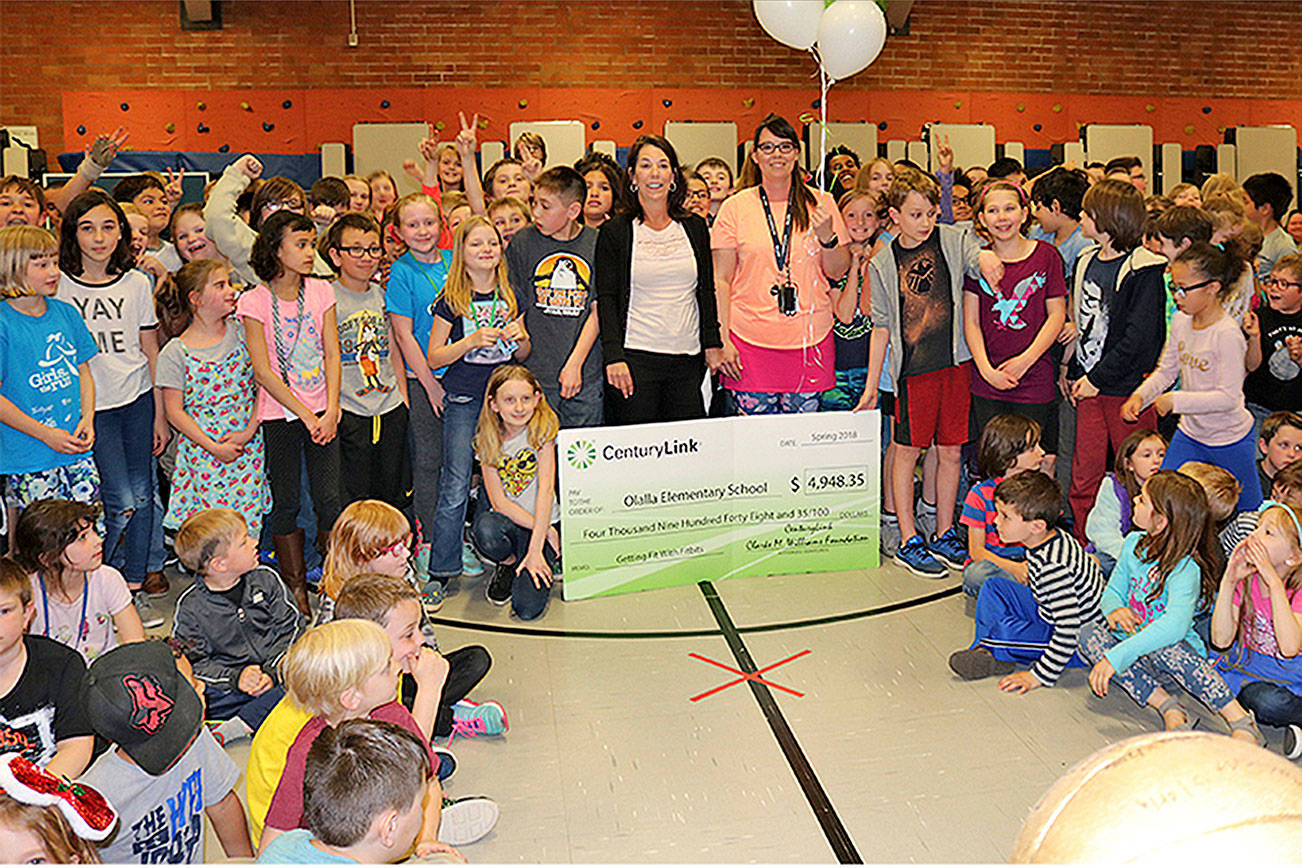 Olalla teacher surprised with technology grant