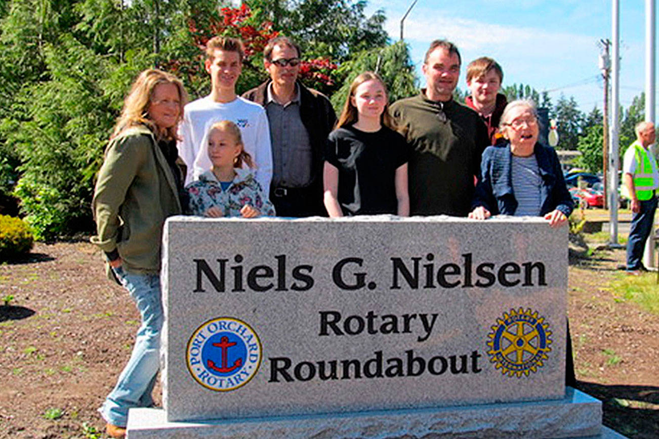 Rotary dedicates Nielsen Roundabout