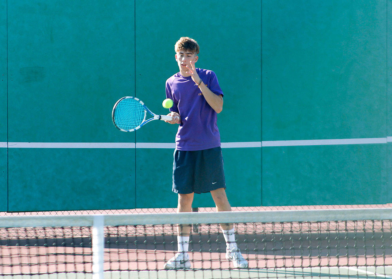 North Kitsap’s Sam Horn took on Sequim’s Sam Frymyer in the first round of the Olympic League singles tournament. Horn won 6-1, 6-0. (Mark Krulish/Kitsap News Group)