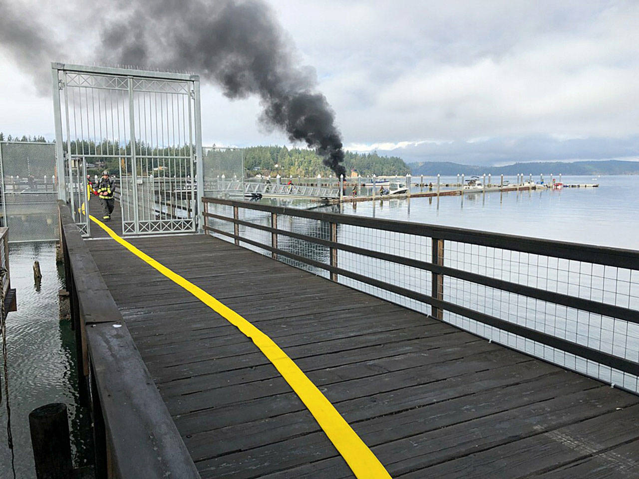 Boat fire injures one in Seabeck