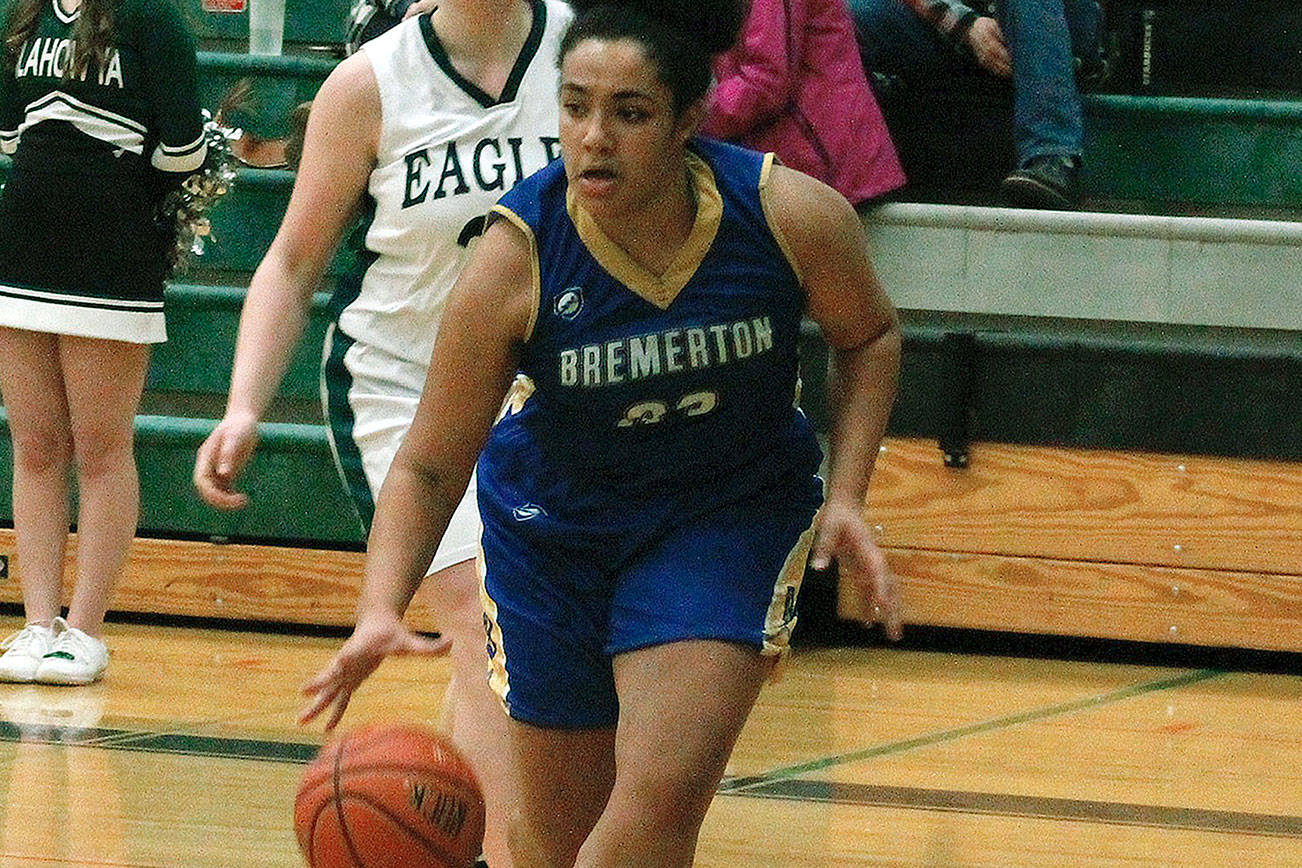 Bremerton senior Roxanna Dunklin was instrumental in her team’s first win in nearly two years. Dunklin scored 23 points and grabbed 14 rebounds against Klahowya. (Mark Krulish/Kitsap News Group)