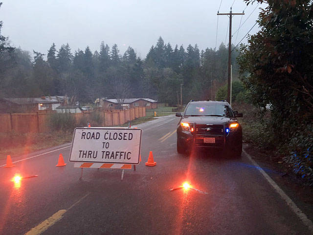 Police: One dead after crash on Illahee Rd. in East Bremerton