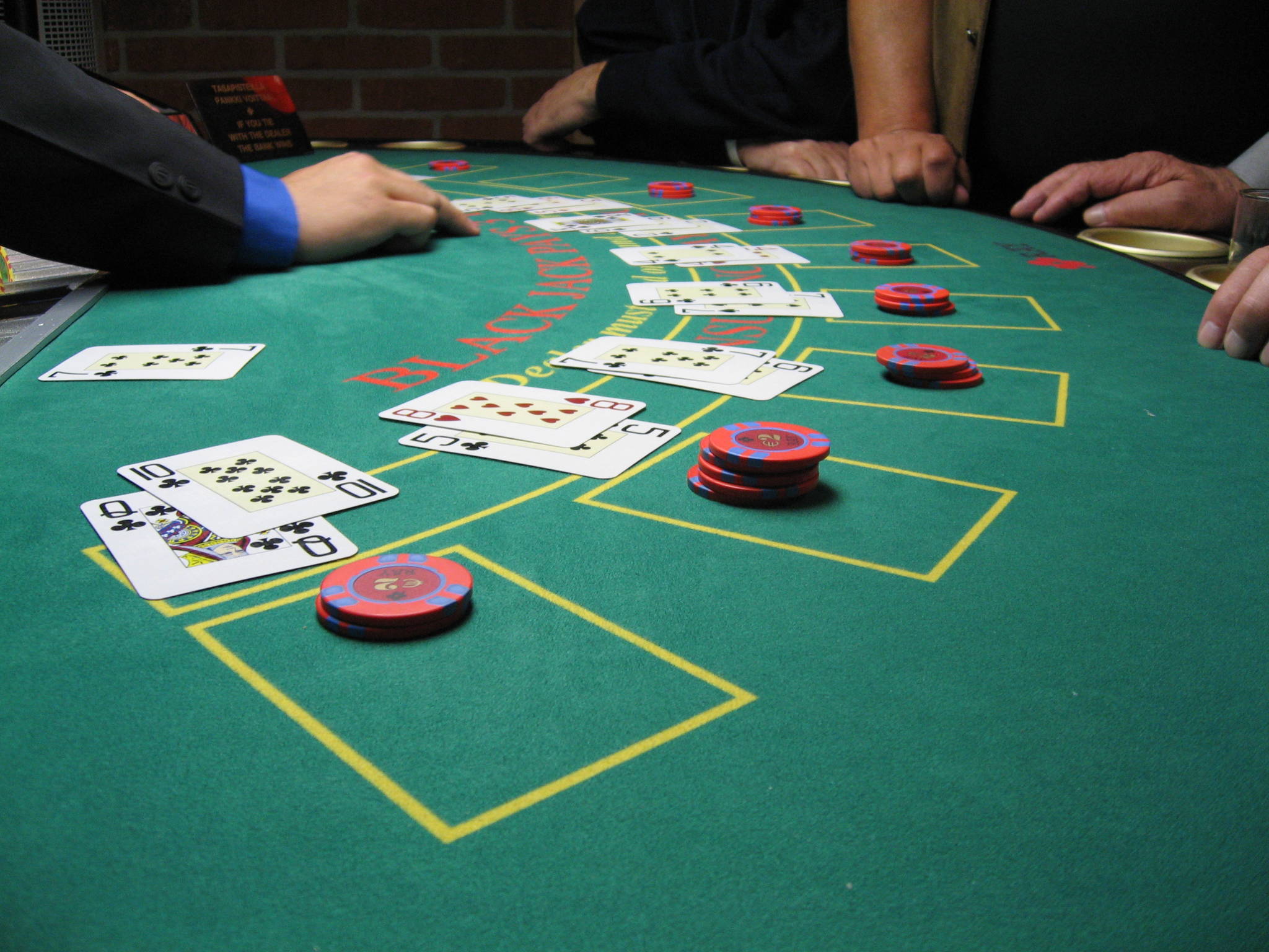 Suquamish casino dealer allegedly caught cheating