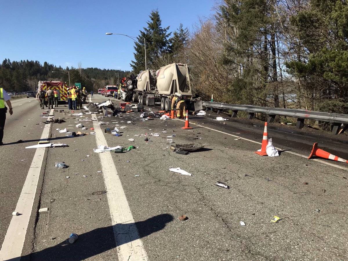 Tractor-trailer collides with two WSDOT work trucks along State Route 3
