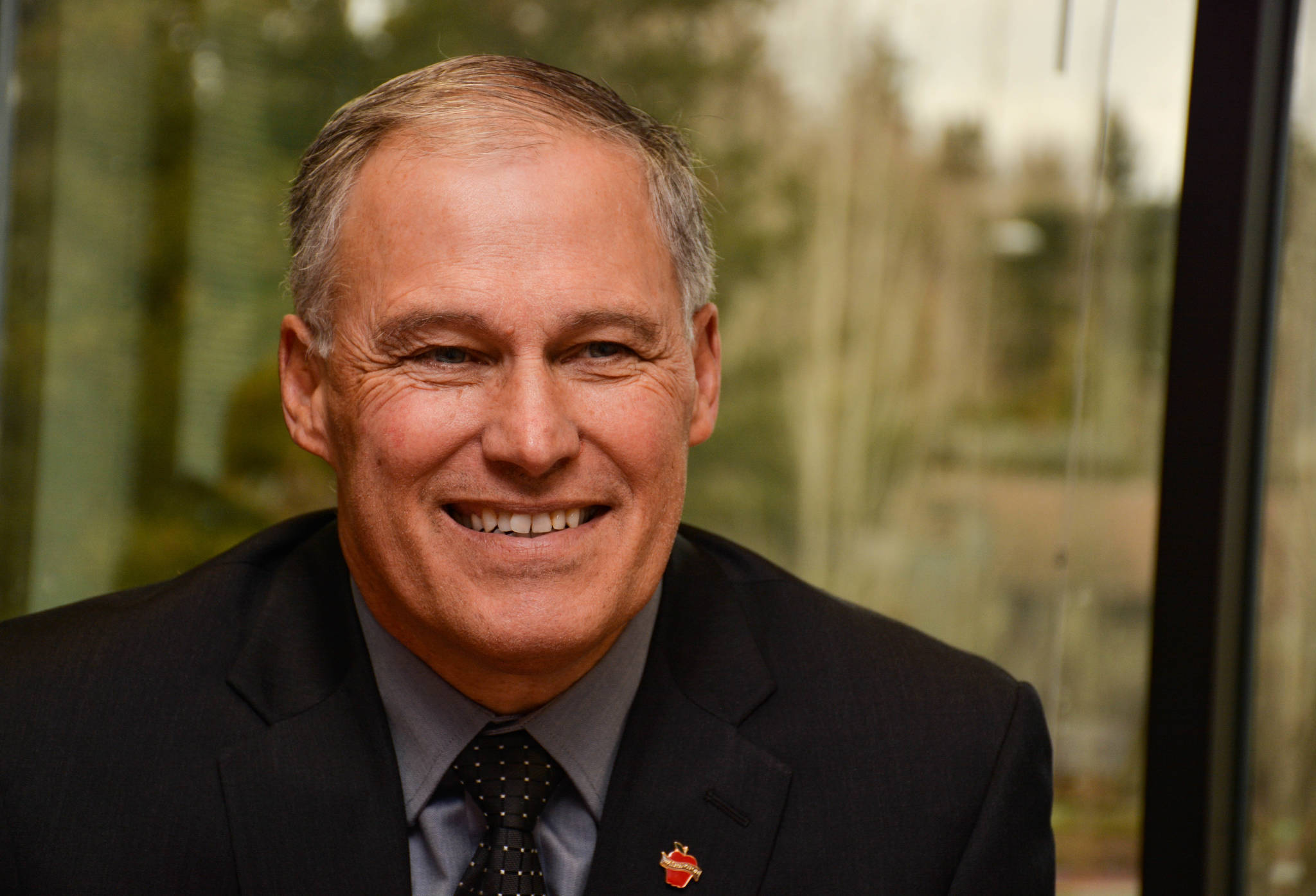 Gov. Jay Inslee’s standout moments from Democratic debate
