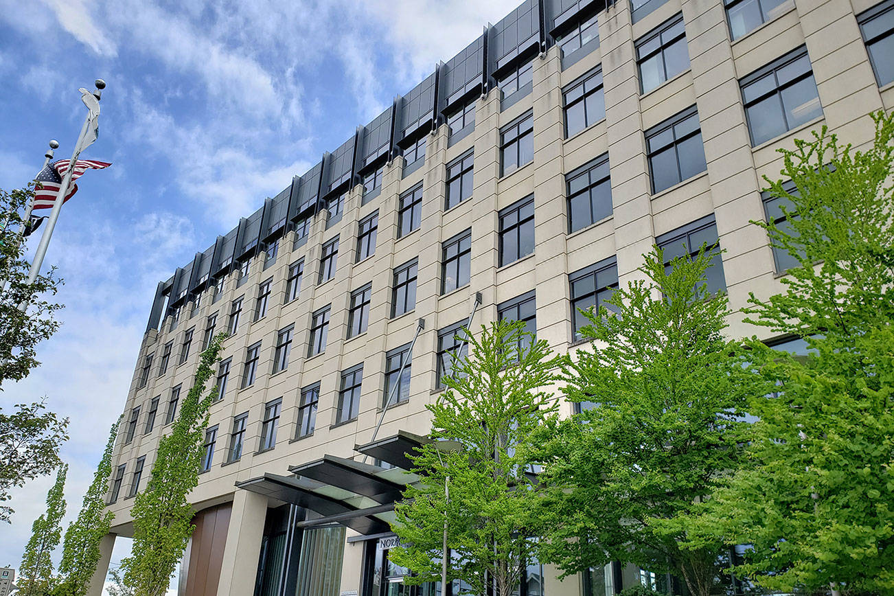 Bremerton appoints new director, assistant director of financial services