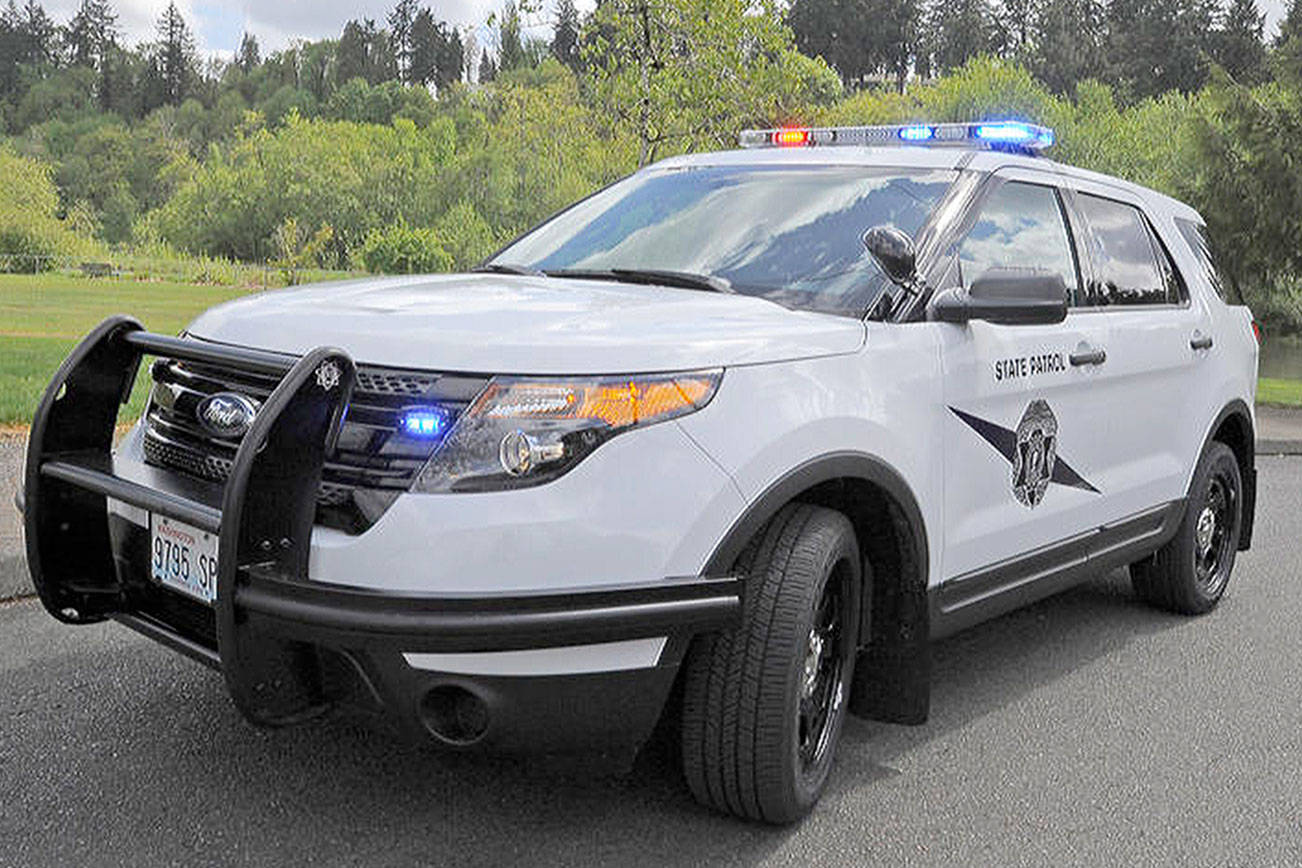 Port Orchard motorcyclist strikes school bus, dies in crash