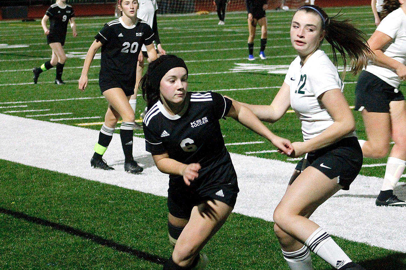 Mackenzie Weaver and her Klahowya teammates are once again 1A District 3 champions after defeating Cascade Christian, 3-1. (Mark Krulish/Kitsap News Group)