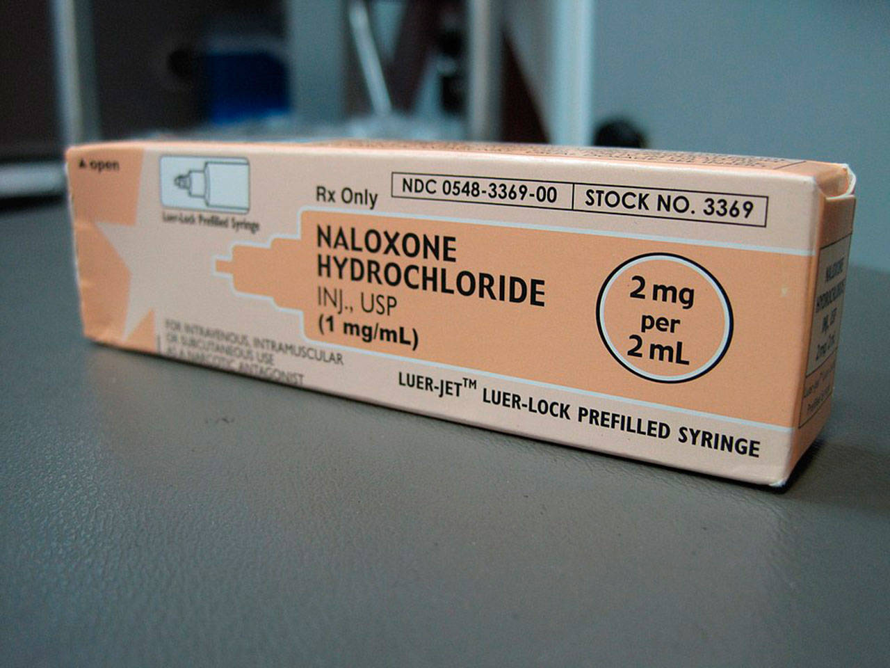 Bremerton School Board approves first reading of new Naloxone policy