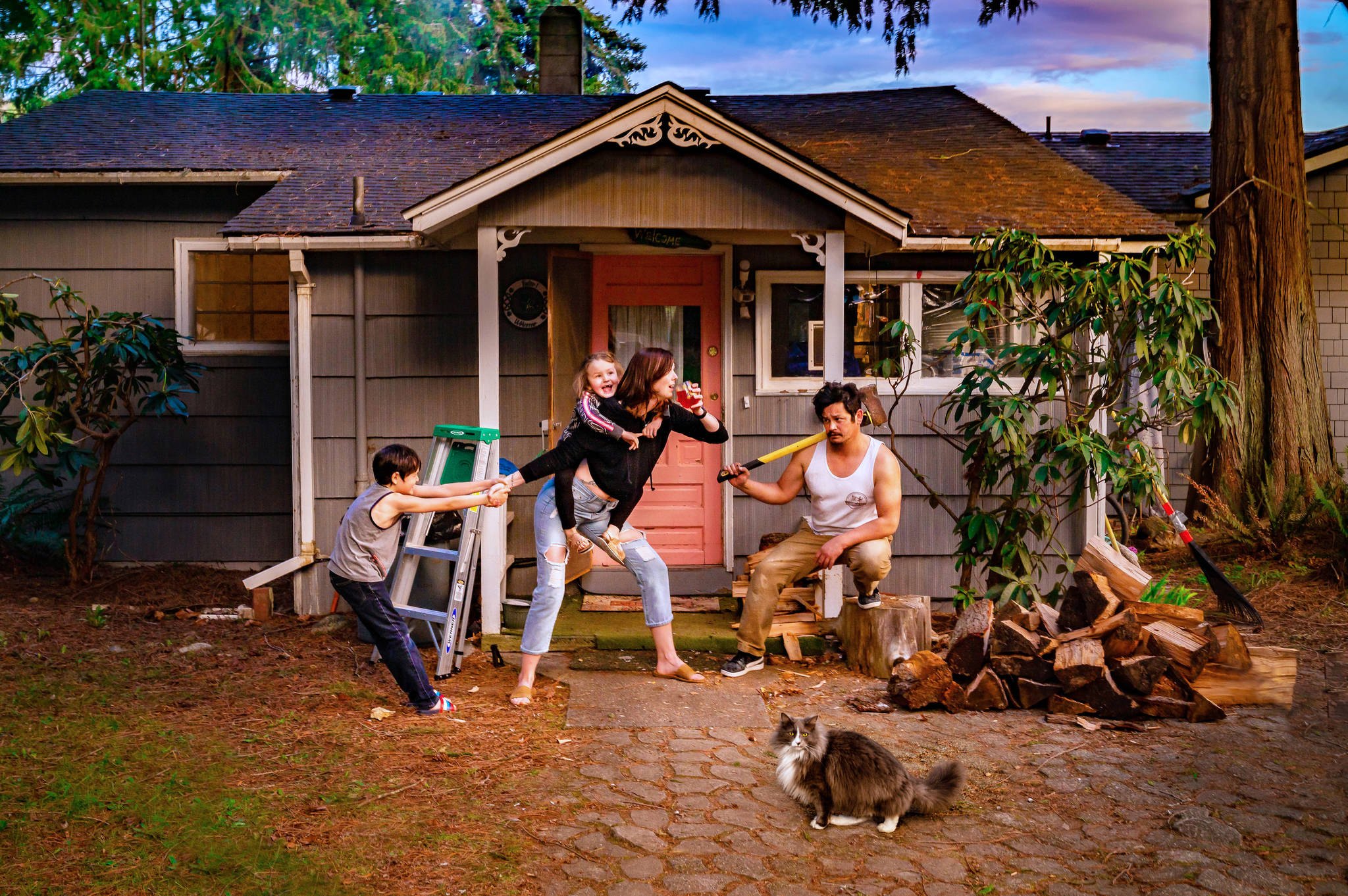 <em>The Acohido family, Max, Kiki, Amanda and Kyle, along with their cat, Bemo, pose for their Quarantine portrait in Kingston.</em>Photo courtesy Rachael Cates Photography