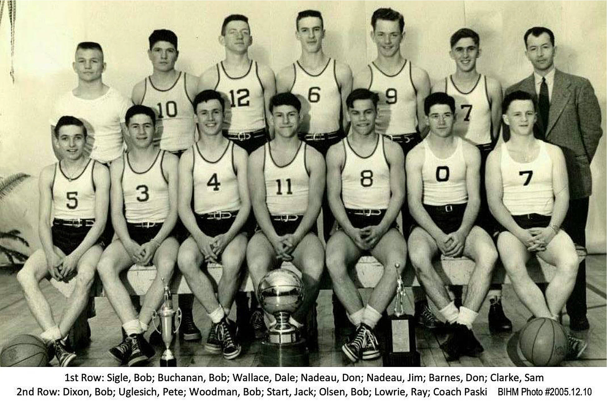 The 1948 Bainbridge High School Class B state championship basketball team. (Photo courtesy Bainbridge Island Historical Museum)