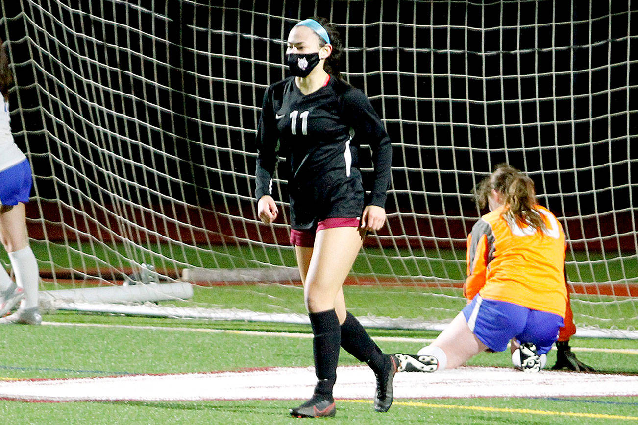 South Kitsap senior Franqie Moppins scored four times in her team’s 6-0 win over Bremerton. (Mark Krulish/Kitsap News Group)