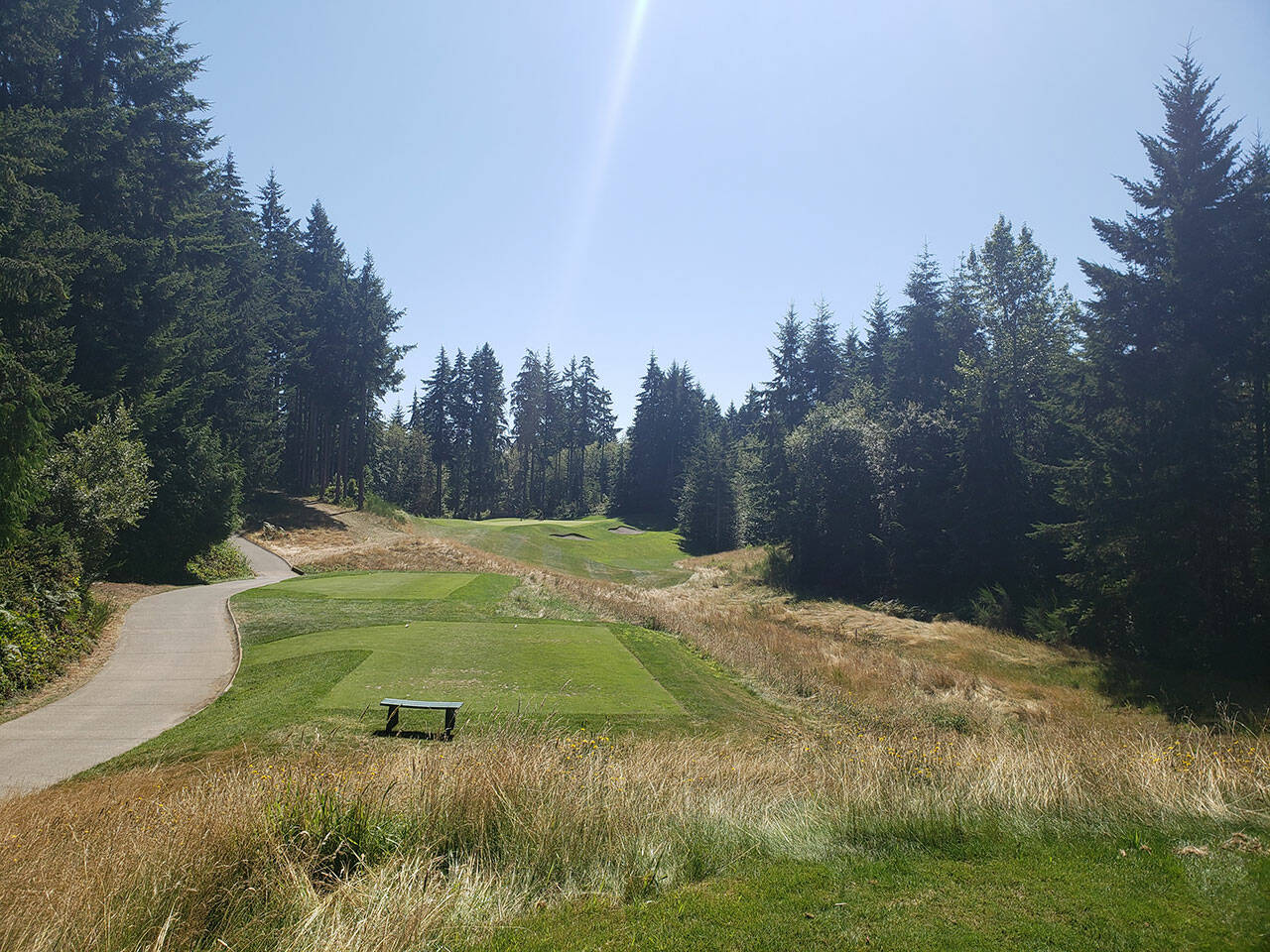 A par-3 hole at White Horse Golf Club. File Photo