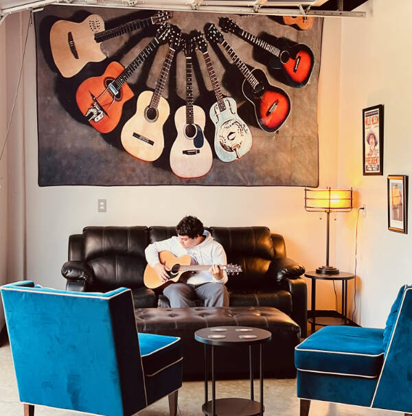 At JK’s Music House in Silverdale, musicians of all levels can take lessons and join in open mic nights and music circles.