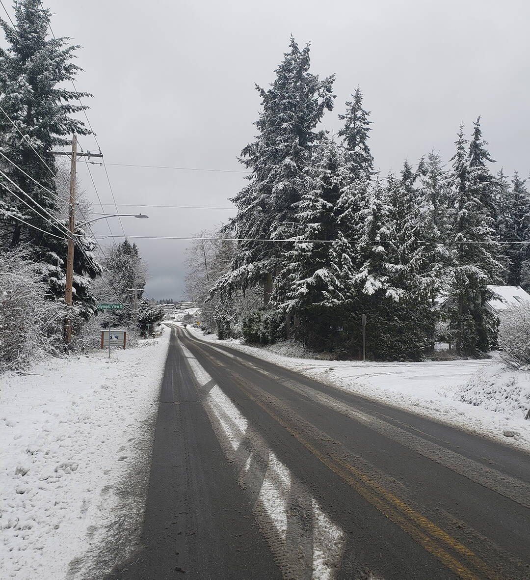 Snow and ice on roads are causing issues in North Kitsap. Tyler Shuey/Kitsap News Group Photos