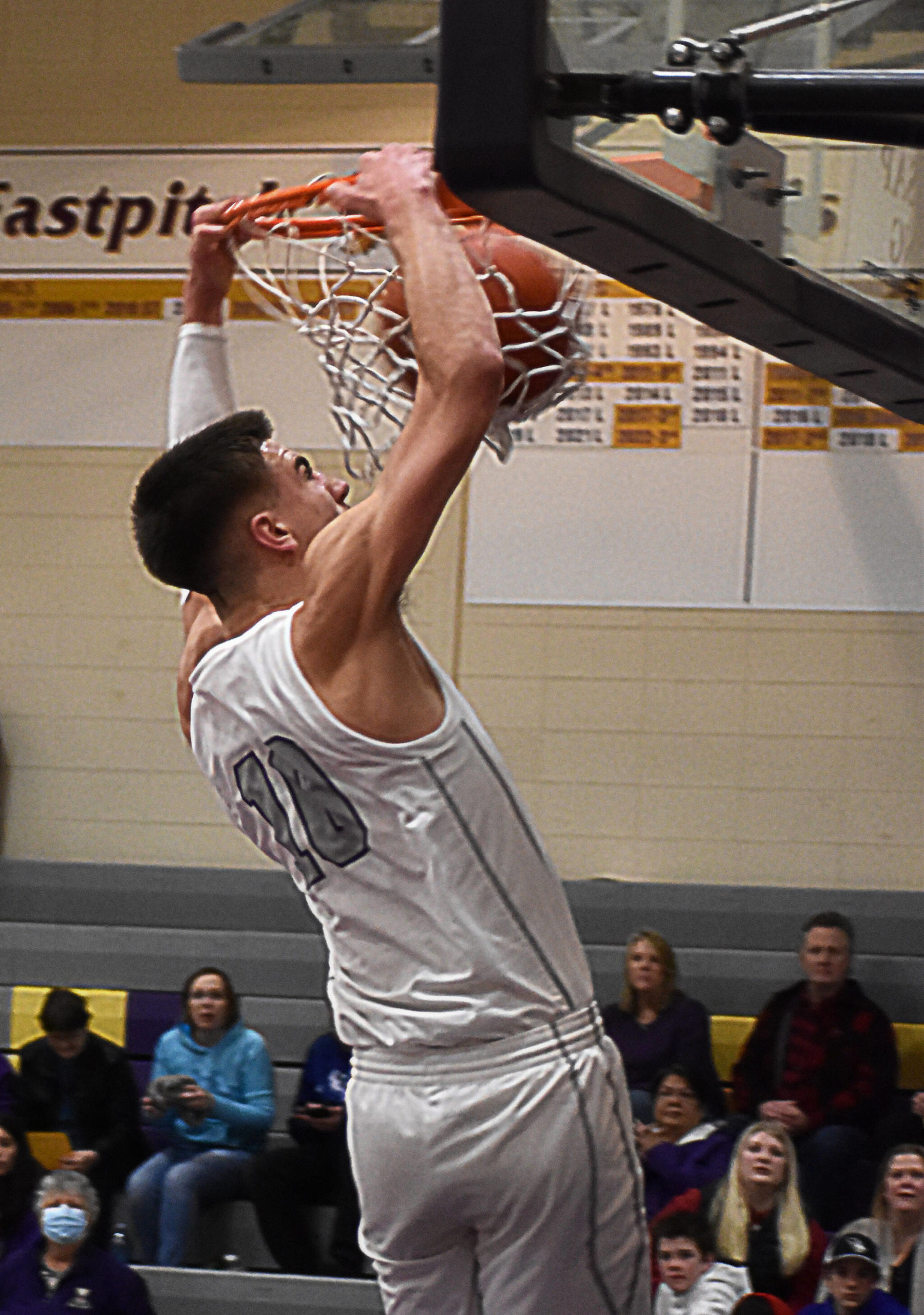 Cade Orness finished the game with three dunks against Kingston. Nicholas Zeller-Singh/Kitsap News Group Photos