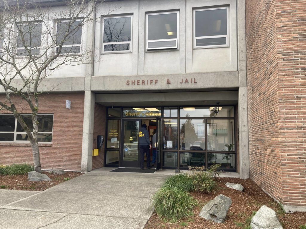 Should criminals be returned to originating cities? Kitsap Daily News