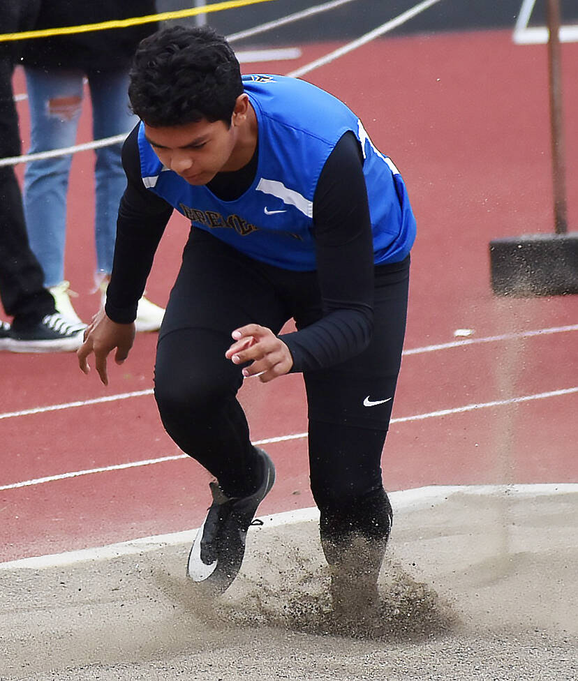 Bremerton’s boy jumpers struggled overall at the league championships.