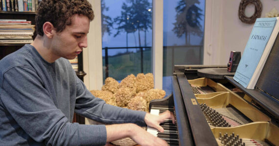 Damon Williams/Kitsap News Group Photos
Alec Rodriguez practices piano at home.
