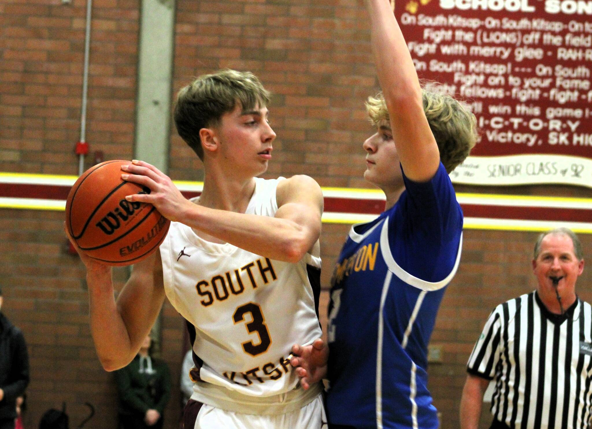 Elisha Meyer/Kitsap News Group
SK’s Michael Hulet is closely defended while he looks for a teammate to pass to.